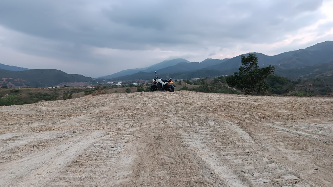 LOTE EN VENTA CONJUNTO CAMPESTRE LA RYOJA  KM 1 VIA A LA UNIVERSIDAD